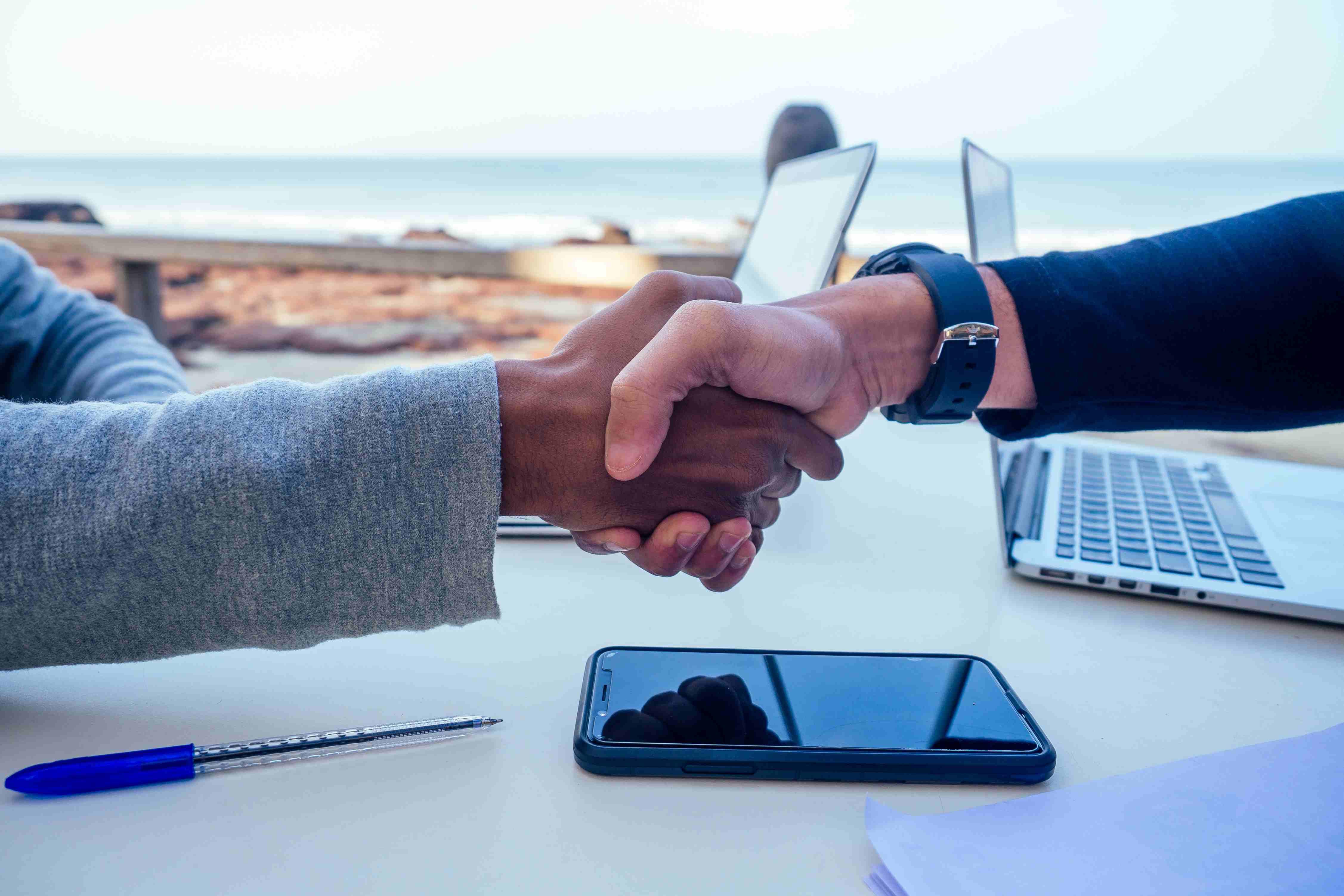 What Is an AI Voice Agent? A Practical Guide for Sales Teams in 2026